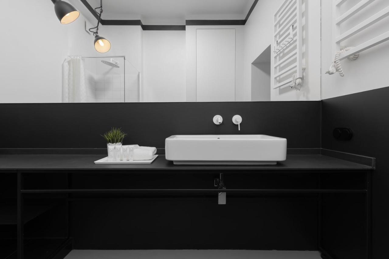 Marszalkowska 140 Apartments In The Center Of Warsaw By Noclegi Renters المظهر الخارجي الصورة