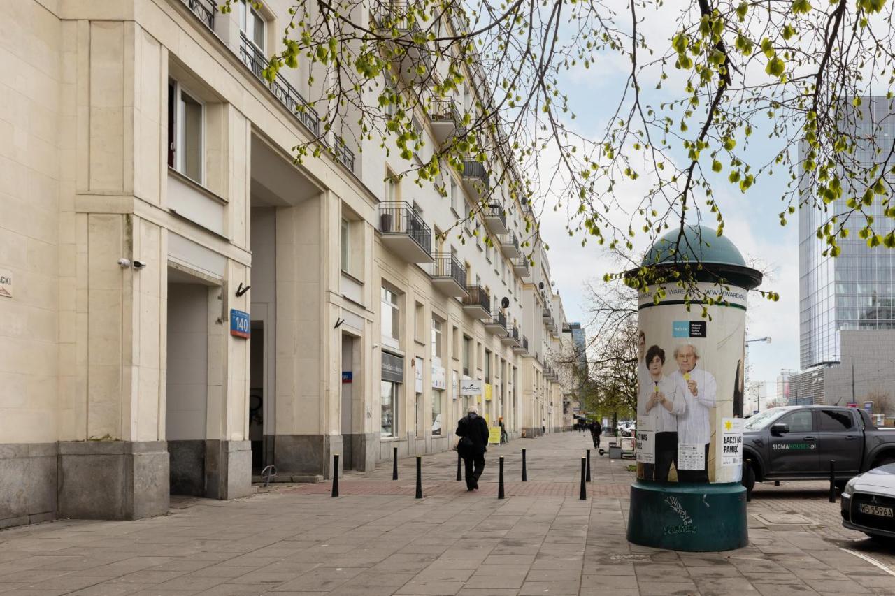 Marszalkowska 140 Apartments In The Center Of Warsaw By Noclegi Renters المظهر الخارجي الصورة